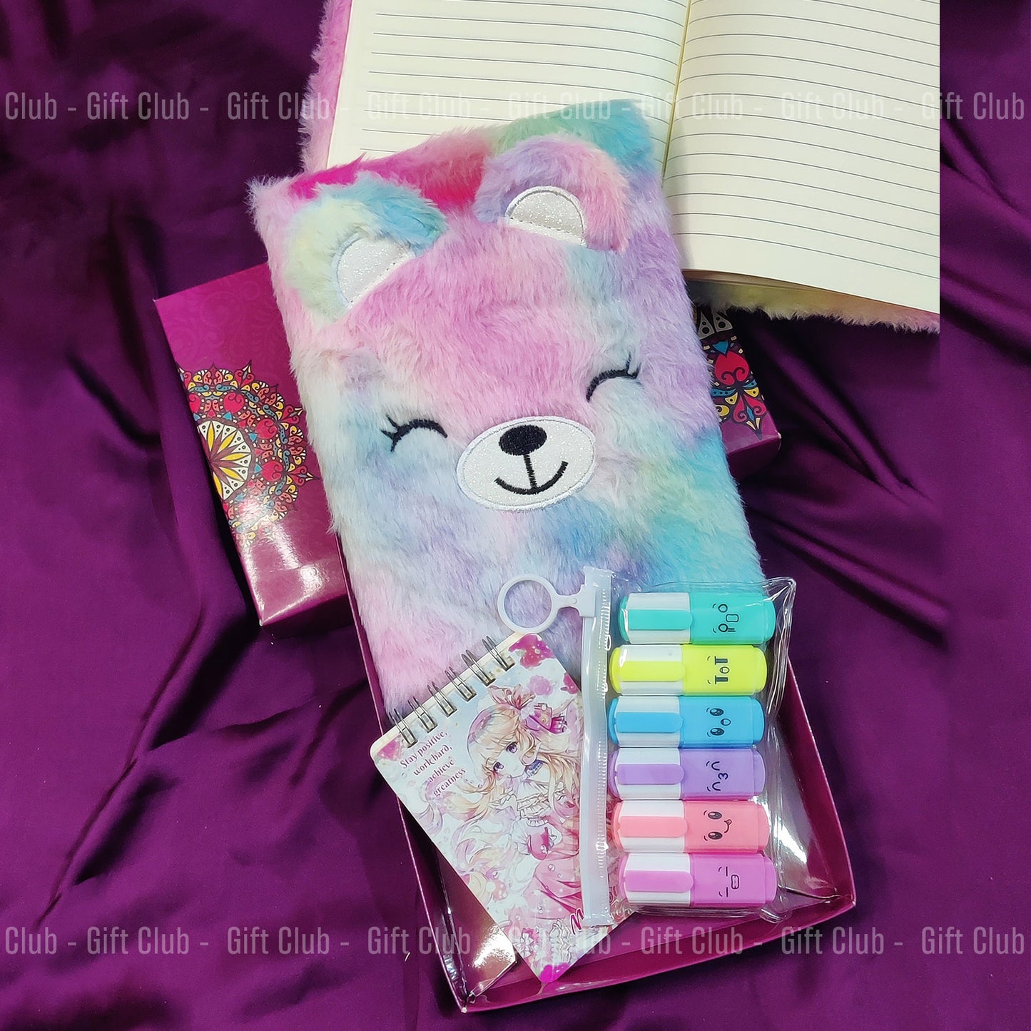 S04 - Velvet Covered Premium Notebook + Mini Marker