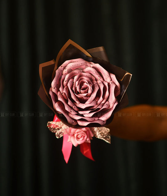 GC Signature : Exclusive Rose Salami Bouquet (300tk)