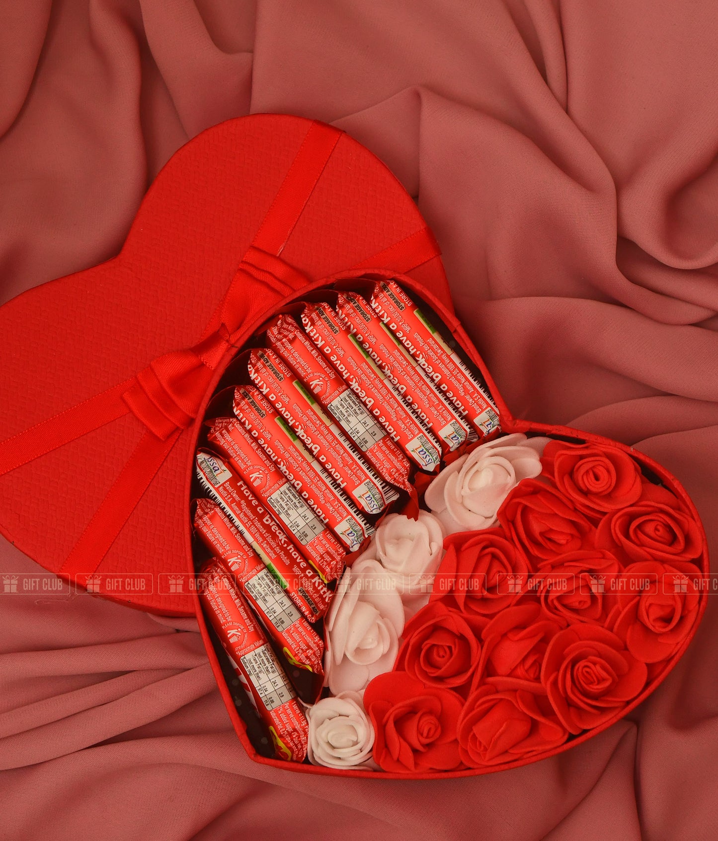 L02 - Chocolate in Love Box with Flower
