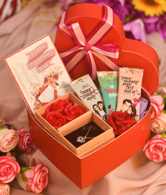 P19 :Valentine Special Heart Necklace & Chocolate Gift Box