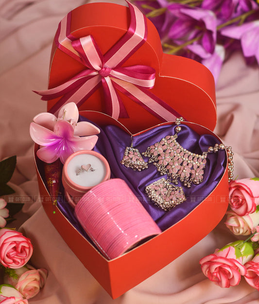 P22 :Premium Heart Gift Box with Pink Jewelry Set