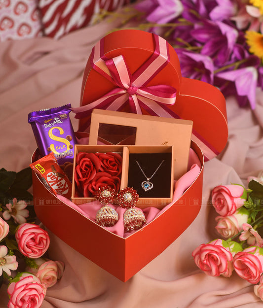 P23 :"Royal Love" Edition – Luxury Jewelry & Chocolate Gift Set