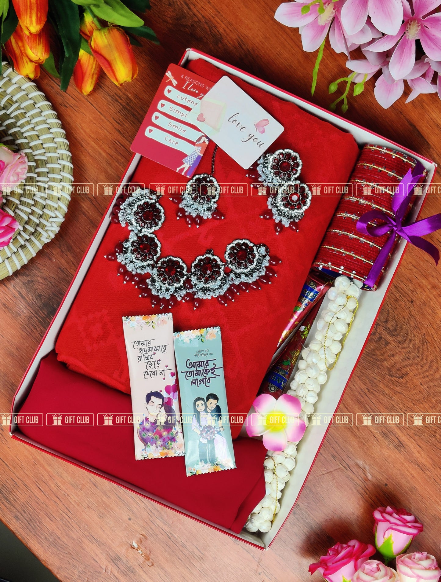 S59 - Red sharee Package that meets taste