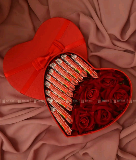 L03 - Chocolate in Love Box with Flower