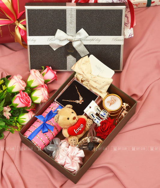 Package 03 - Love & Elegance Gift Box