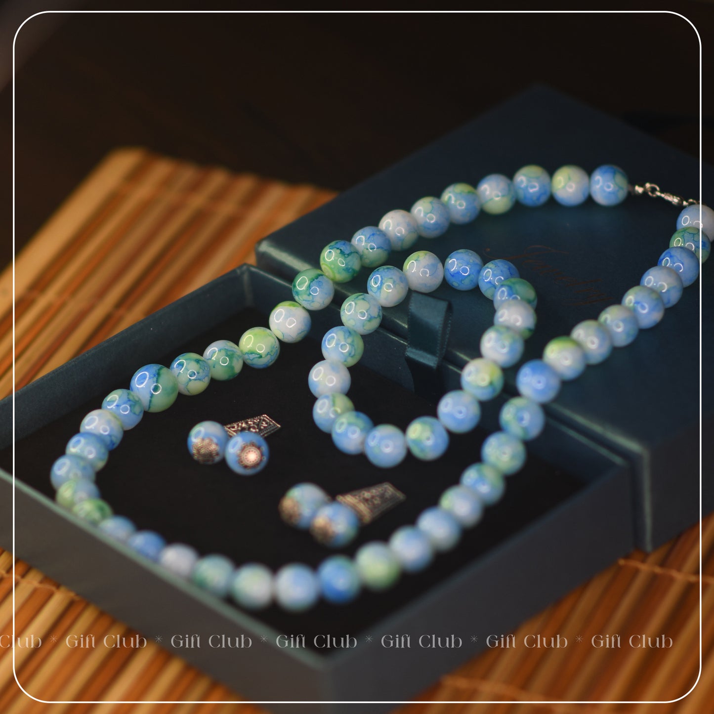 O20- Ornaments Set - Perfect Gift for any occasion